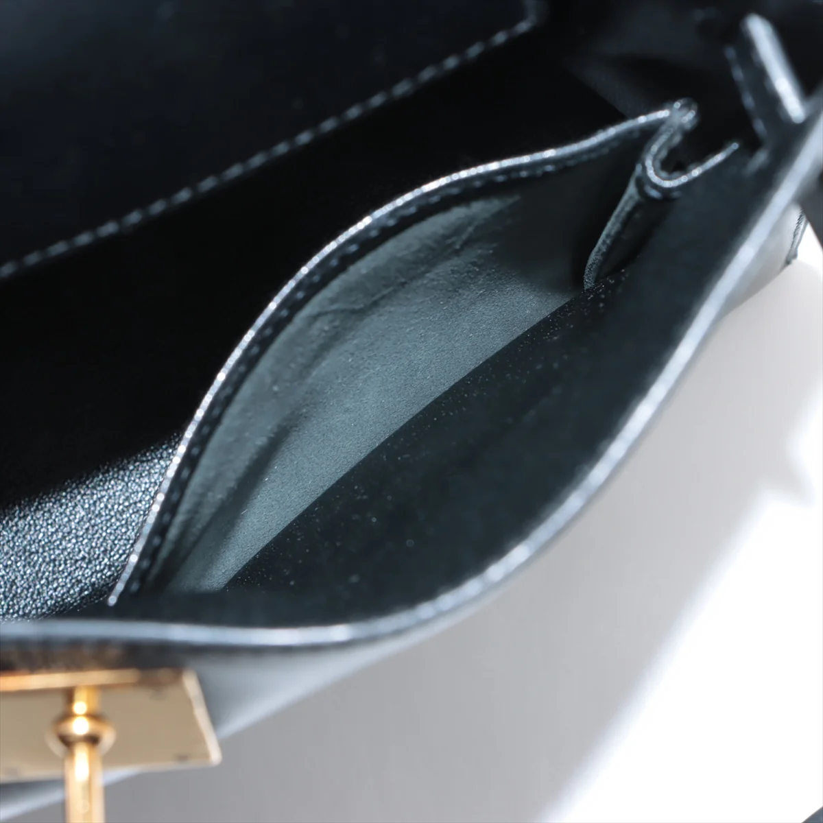 ケリー ボックスカーフ 内側サブ収納部(ファスナーあり)写真